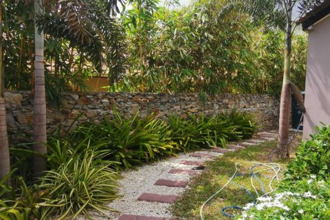 Casa de 4 dormitorios en Pattaya, Tailandia № 9019 - foto 18