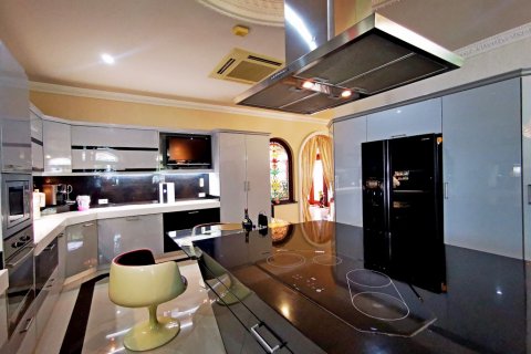Casa de 2 dormitorios en Pattaya, Tailandia № 8752 - foto 12