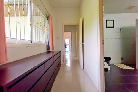 Casa de 4 dormitorios en Pattaya, Tailandia № 8629 - foto 26