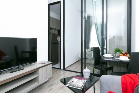 Condominio de 2 dormitorios en Bangkok, Tailandia en Knightsbridge Prime Onnut  № 9534