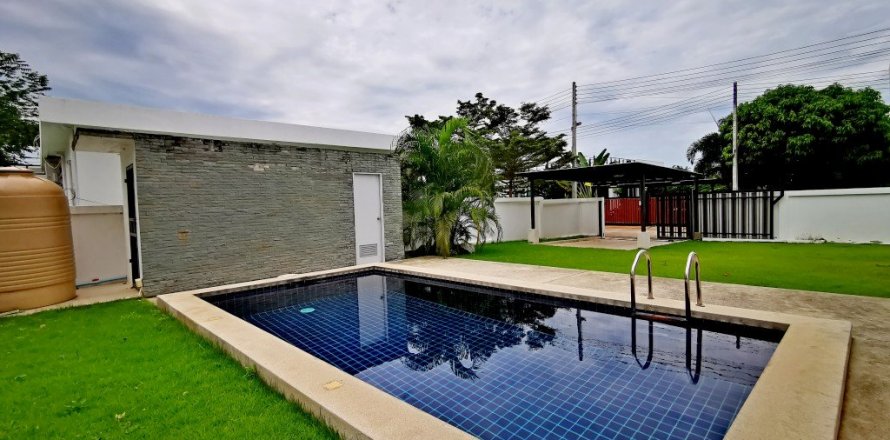 Casa de 3 dormitorios en Pattaya, Tailandia № 8227