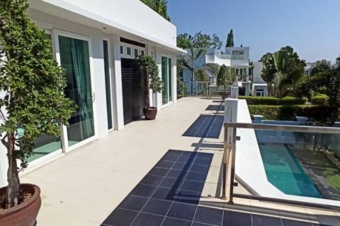 Casa de 4 dormitorios en Pattaya, Tailandia № 9014 - foto 16