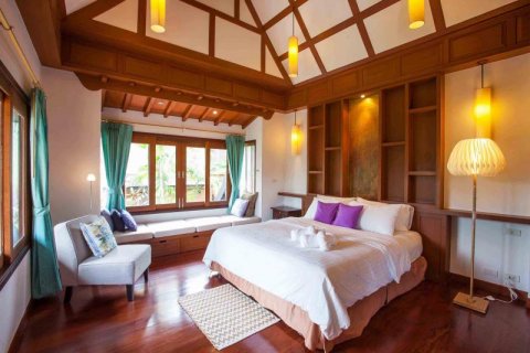 Casa de 4 dormitorios en Pattaya, Tailandia № 8574 - foto 7