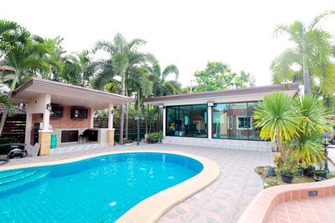 Casa de 5 dormitorios en Pattaya, Tailandia № 9081 - foto 6