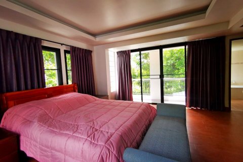 Casa de 3 dormitorios en Pattaya, Tailandia № 8590 - foto 24