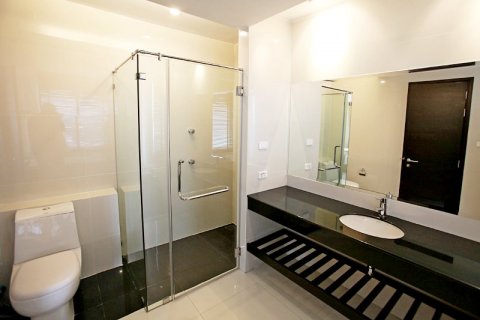 Condominio de 2 dormitorios en Pattaya, Tailandia № 8387 - foto 13