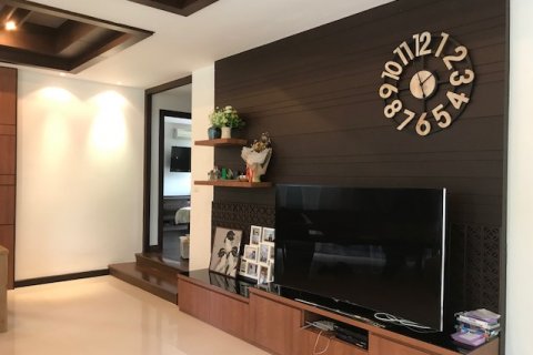 Casa de 3 dormitorios en Pattaya, Tailandia № 8613 - foto 10