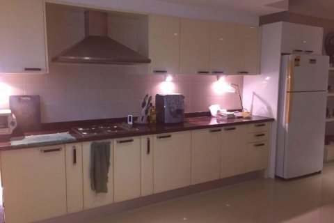 Condominio de 2 dormitorios en Pattaya, Tailandia № 8774 - foto 8
