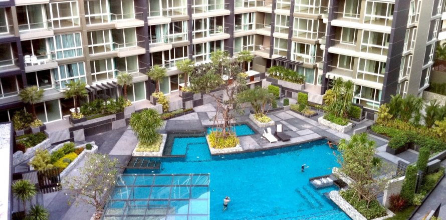 Condominio de 3 dormitorios en Pattaya, Tailandia № 8937