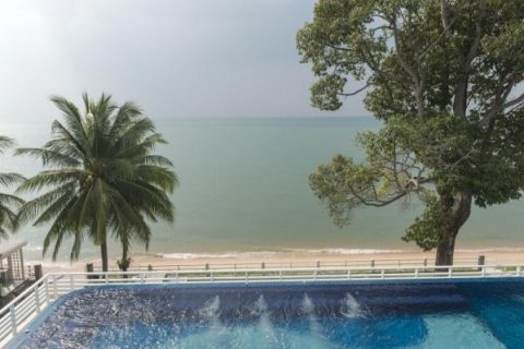 Terreno en Pattaya, Tailandia № 8597 - foto 9