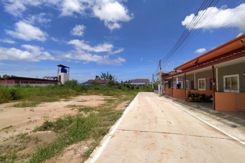 Terreno en Bang Lamung, Tailandia № 8373 - foto 2