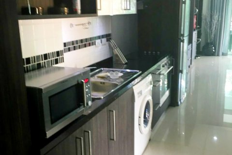 Condominio de 1 dormitorio en Pattaya, Tailandia № 9026 - foto 11
