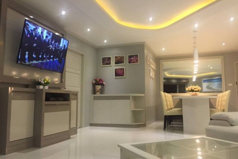 Condominio de 3 dormitorios en Pattaya, Tailandia № 8642 - foto 7