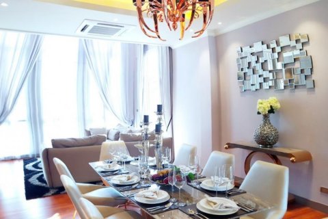 Casa de 4 dormitorios en Pattaya, Tailandia № 8873 - foto 4