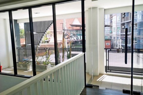 Local comercial 704 m2 en Pattaya, Tailandia № 9233 - foto 17
