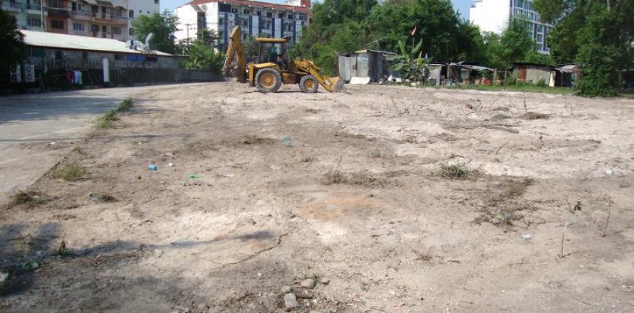 Terreno en Pattaya, Tailandia № 8754