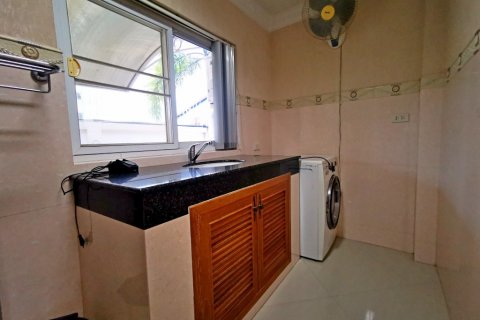Casa de 2 dormitorios en Pattaya, Tailandia № 9217 - foto 30
