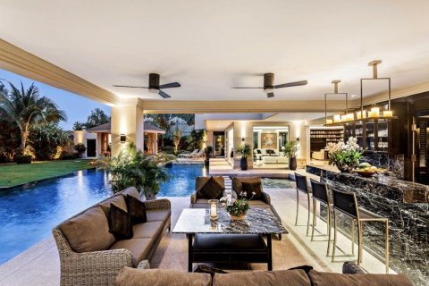 Casa de 8 dormitorios en Pattaya, Tailandia № 8901 - foto 3