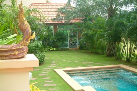 Condominio de 1 dormitorio en Pattaya, Tailandia № 8769 - foto 11
