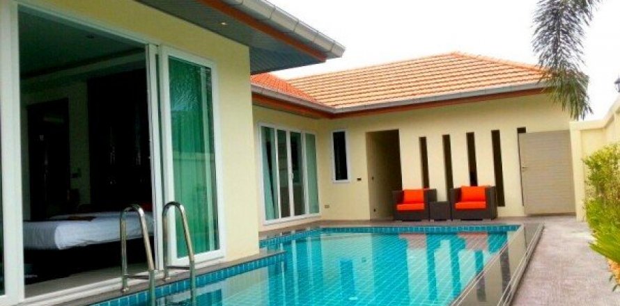 Casa de 4 dormitorios en Pattaya, Tailandia № 8608