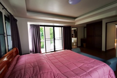 Casa de 3 dormitorios en Pattaya, Tailandia № 8590 - foto 25