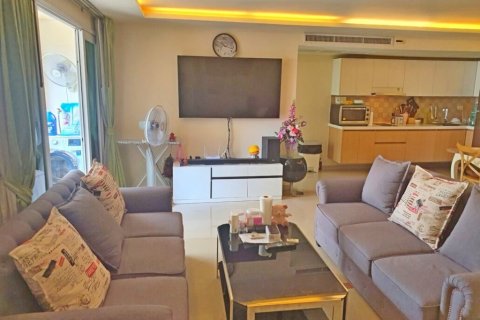 Condominio de 2 dormitorios en Pattaya, Tailandia № 9012