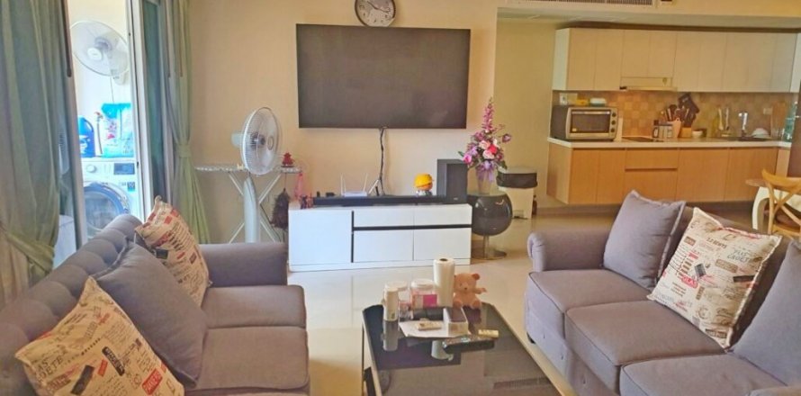 Condominio de 2 dormitorios en Pattaya, Tailandia № 9012