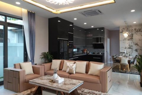 Casa de 4 dormitorios en Pattaya, Tailandia № 8627 - foto 8