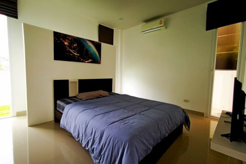 Casa de 3 dormitorios en Pattaya, Tailandia № 8227 - foto 15