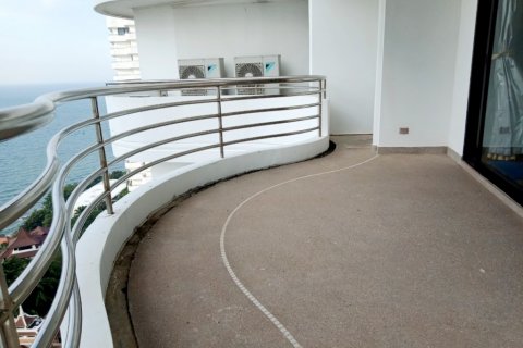 Condominio de 3 dormitorios en Pattaya, Tailandia № 9156 - foto 5