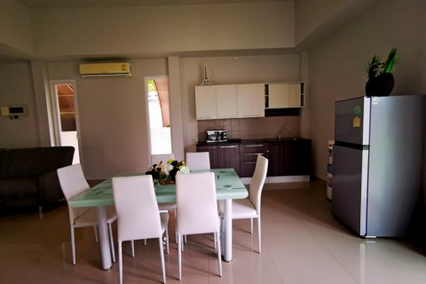Casa de 3 dormitorios en Pattaya, Tailandia № 8227 - foto 11