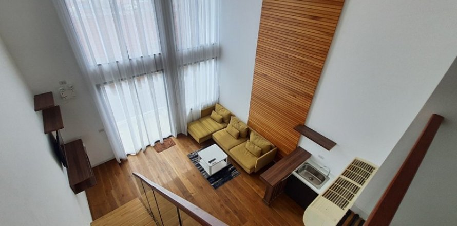 Casa de 4 dormitorios en Pattaya, Tailandia № 8900