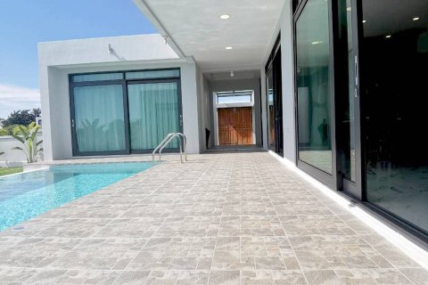 Casa de 3 dormitorios en Pattaya, Tailandia № 9153 - foto 19