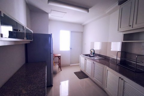 Condominio de 3 dormitorios en Pattaya, Tailandia № 9155 - foto 18