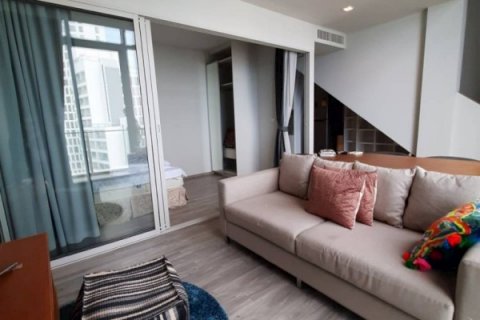 Condominio de 2 dormitorios en Pattaya, Tailandia № 8880 - foto 9