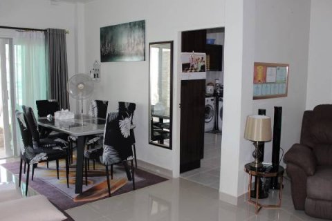 Casa de 3 dormitorios en Pattaya, Tailandia № 8941 - foto 7