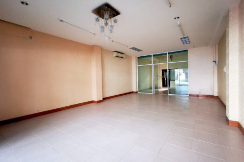Local comercial en Pattaya, Tailandia № 9208 - foto 4