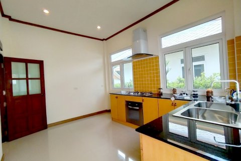 Casa de 3 dormitorios en Pattaya, Tailandia № 8891 - foto 11