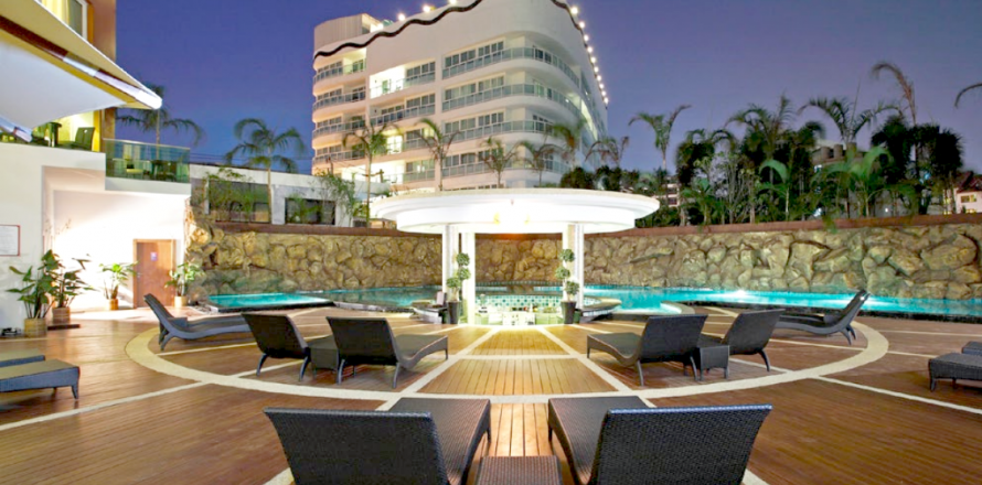 Local comercial en Pattaya, Tailandia № 9148