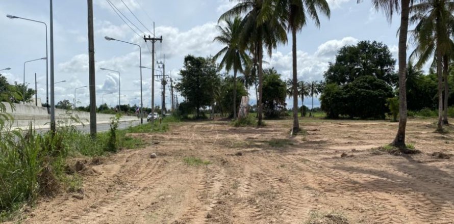 Terreno en Bang Lamung, Tailandia № 8372