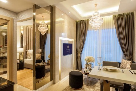 Sobre plano ELYSIUM RESIDENCES en Pattaya, Tailandia № 9946 - foto 2
