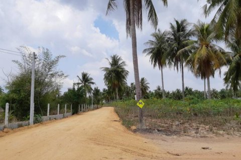 Terreno en Bang Lamung, Tailandia № 8370 - foto 6