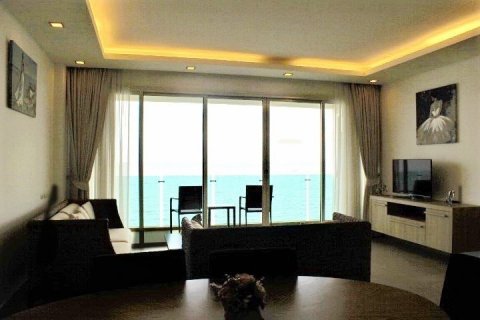 Condominio de 2 dormitorios en Pattaya, Tailandia № 8746 - foto 4
