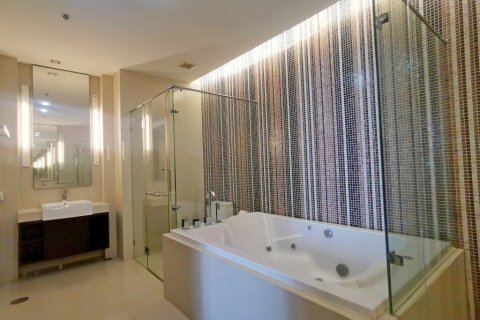 Condominio de 2 dormitorios en Pattaya, Tailandia № 8676 - foto 18