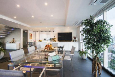 Condominio de 2 dormitorios en Pattaya, Tailandia № 8821 - foto 11