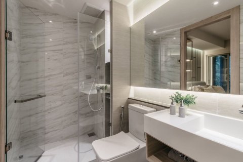 Sobre plano FYNN SUKHUMVIT 31 en Bangkok, Tailandia № 9968 - foto 11