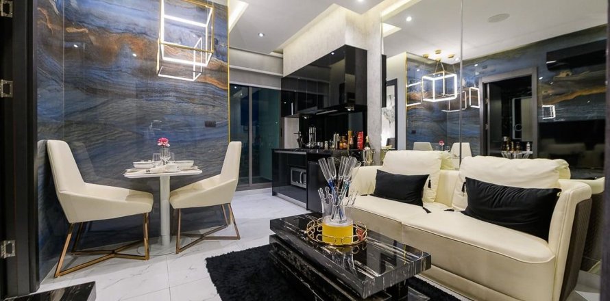 Condominio de 3 dormitorios en Pattaya, Tailandia en Grand Solaire Pattaya  № 9990
