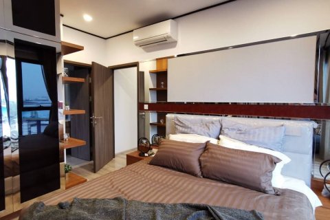 Sobre plano IDEO MOBI ASOKE en Bangkok, Tailandia № 9966 - foto 3