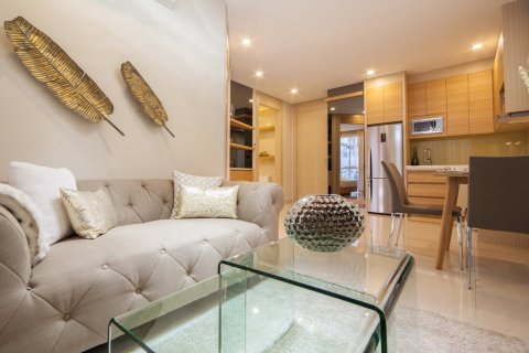 Condominio de 1 dormitorio en Pattaya, Tailandia en MARINA GOLDEN BAY PATTAYA
  № 10084