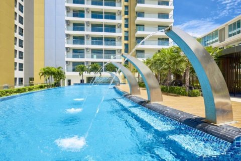 Sobre plano THE PEAK TOWERS en Pattaya, Tailandia № 9881 - foto 3